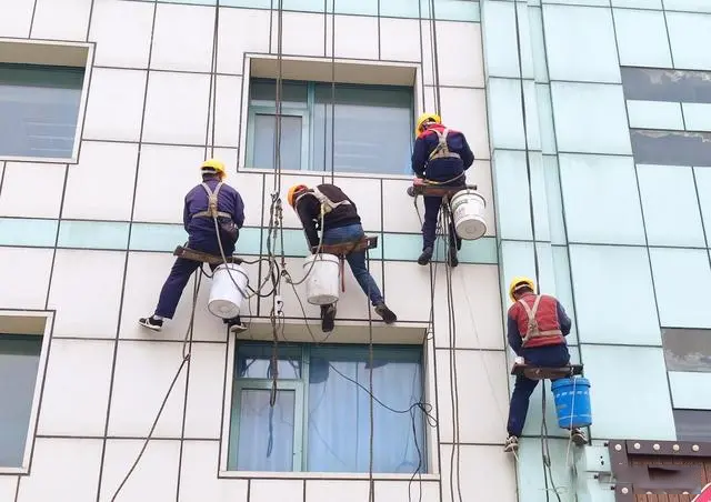 外墙玻璃清洗